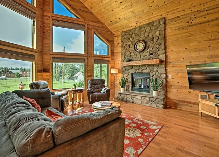 Holiday home 9 Mi To Rainbow Lake: Mtn Getaway W/ Bbq! *