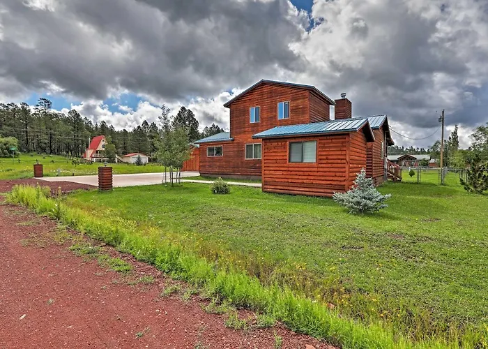 9 Mi To Rainbow Lake: Mtn Getaway W/ Bbq! Holiday home *